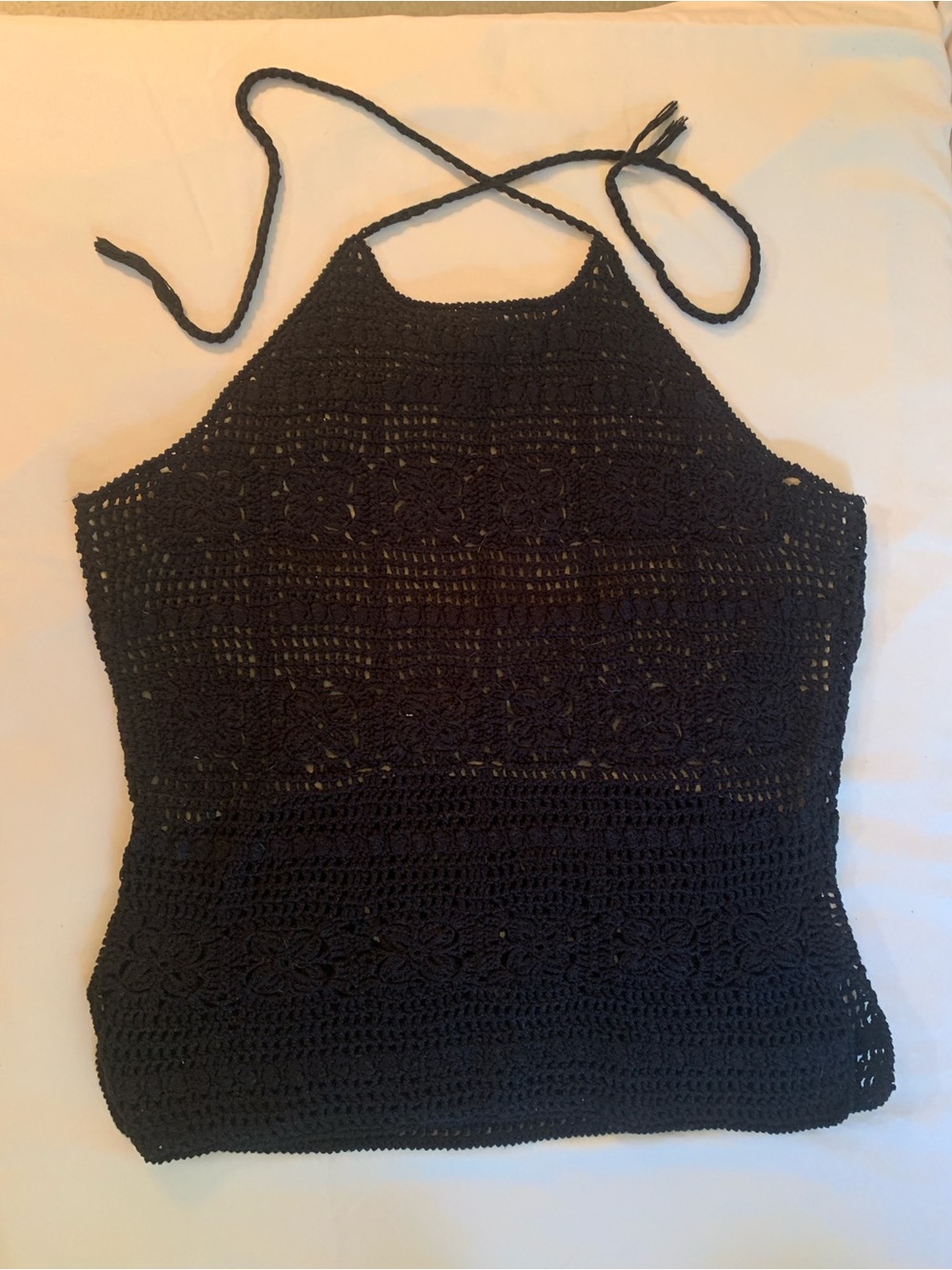 Laundry By Shelli Segal Black Crochet Halter Cami